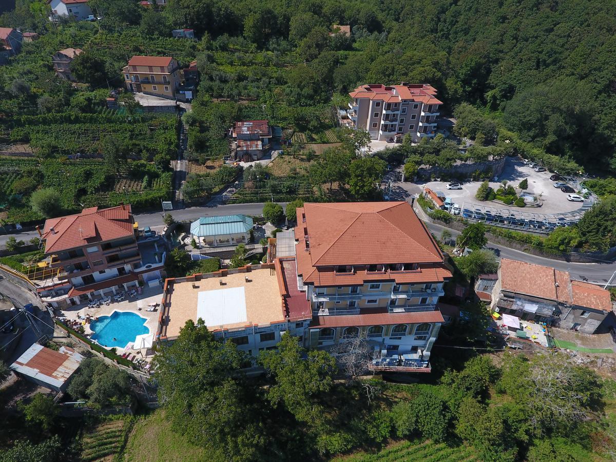 Resort Santangelo & Spa Pimonte Exteriör bild